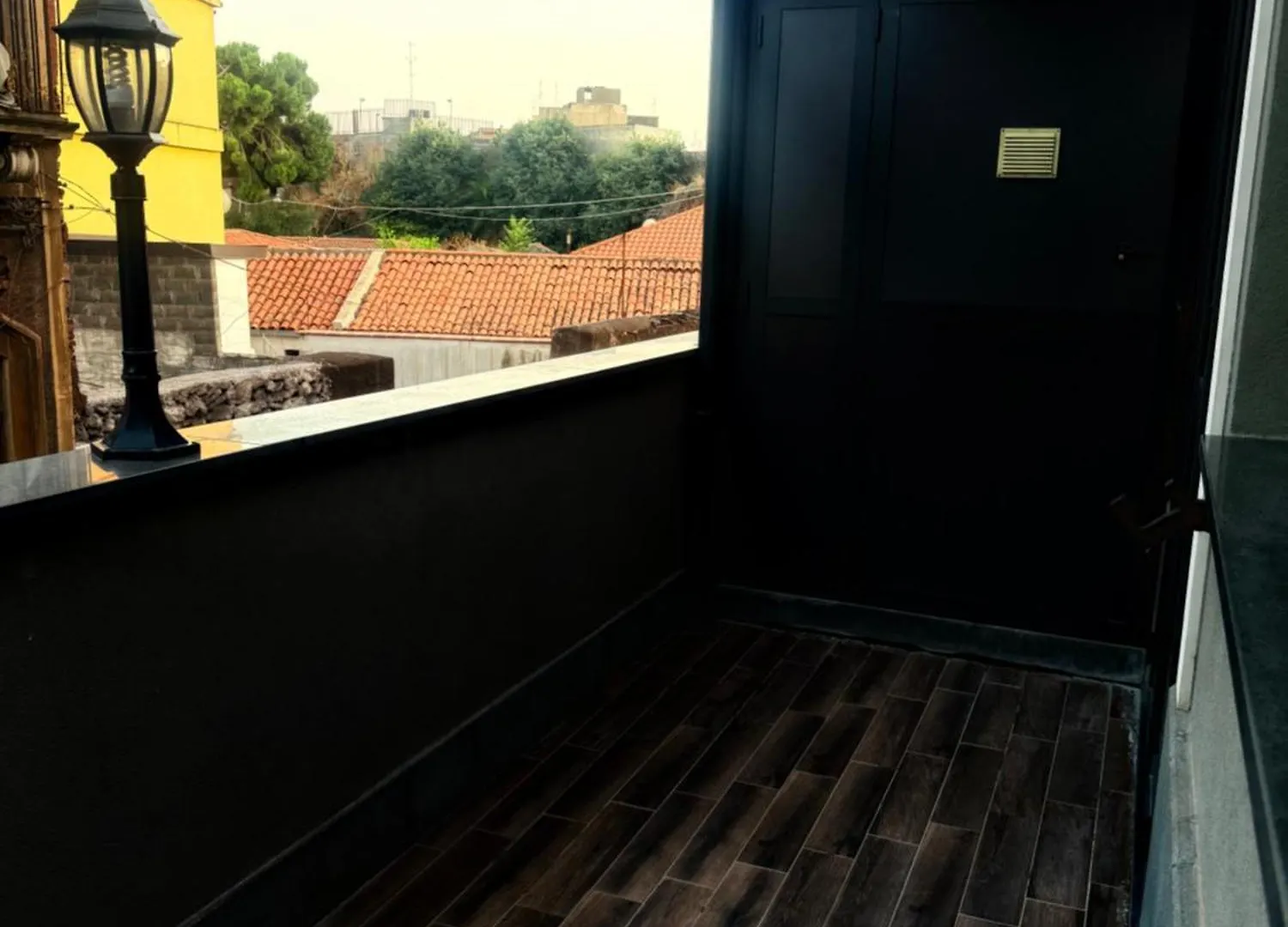 Garibaldi Rooms 卡塔尼亚 0*,