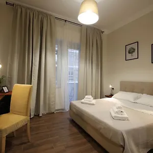 Bed & Breakfast Khome &, Katánie
